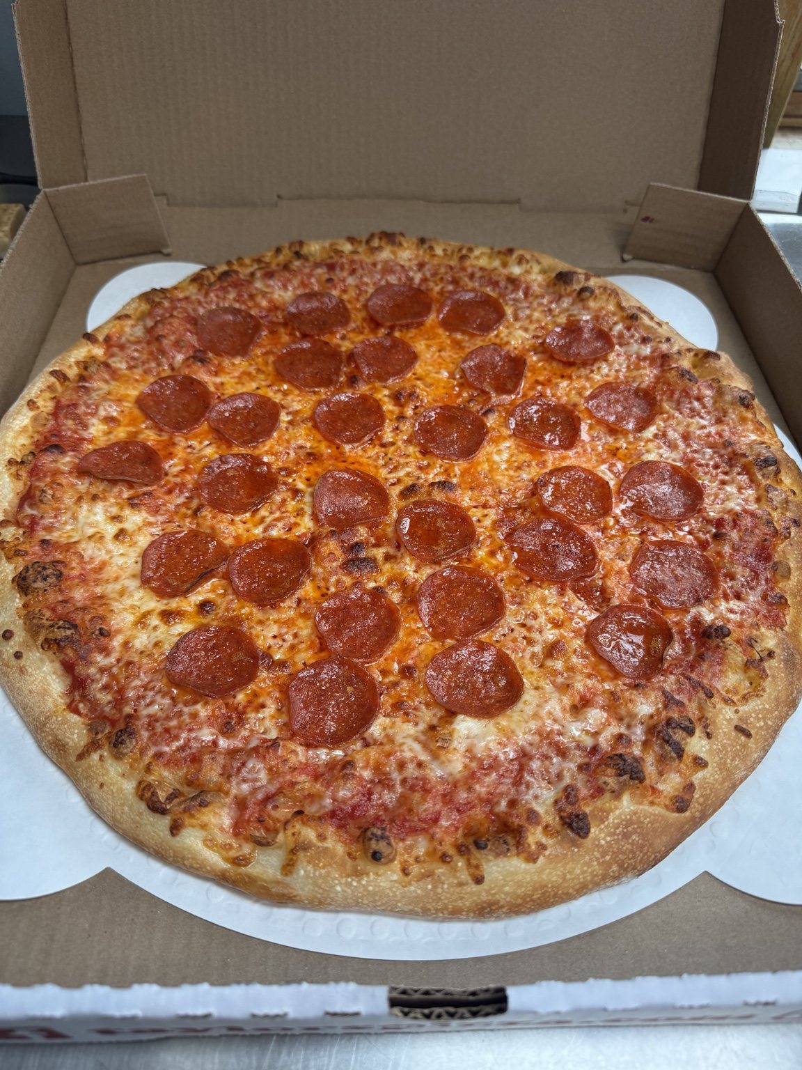 New York style pepperoni pizza in Endwell NY